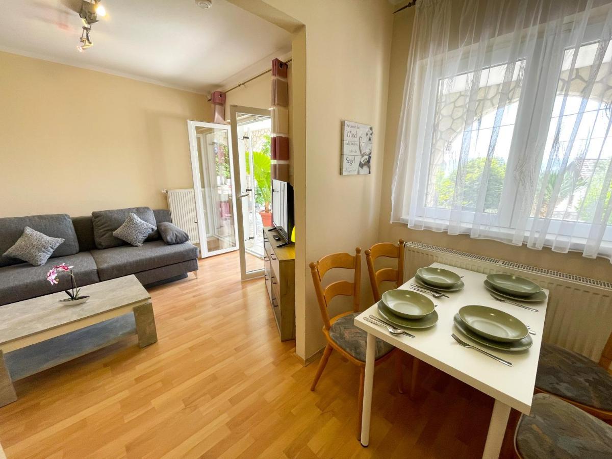 Apartments Sams 노비비노돌스키 외부 사진