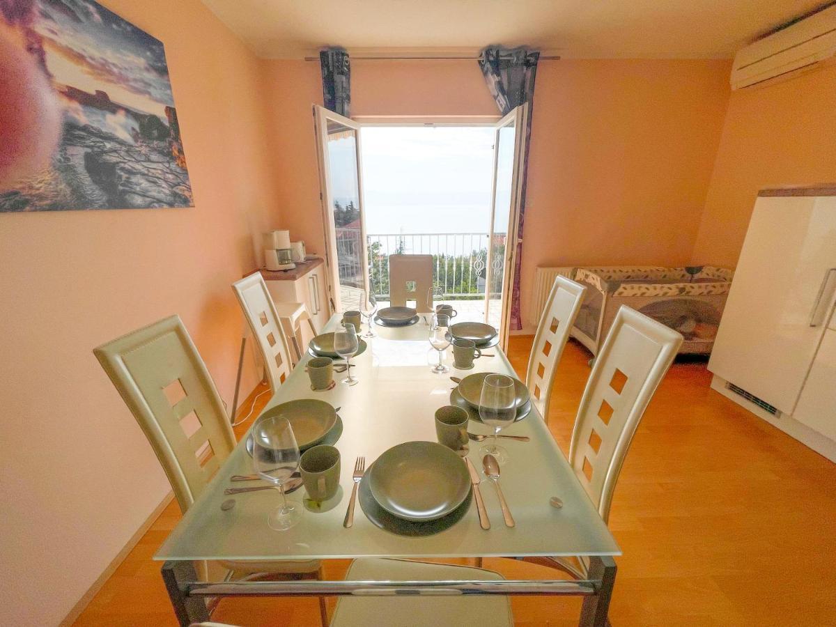 Apartments Sams 노비비노돌스키 외부 사진